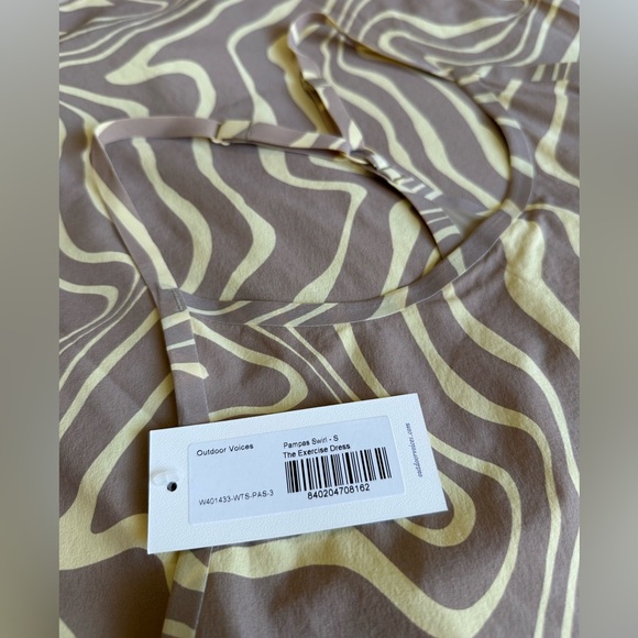NWT Outdoor Voices The Exercise Dress 2.0 Pampas Swirl Small - Picture 6 of 9